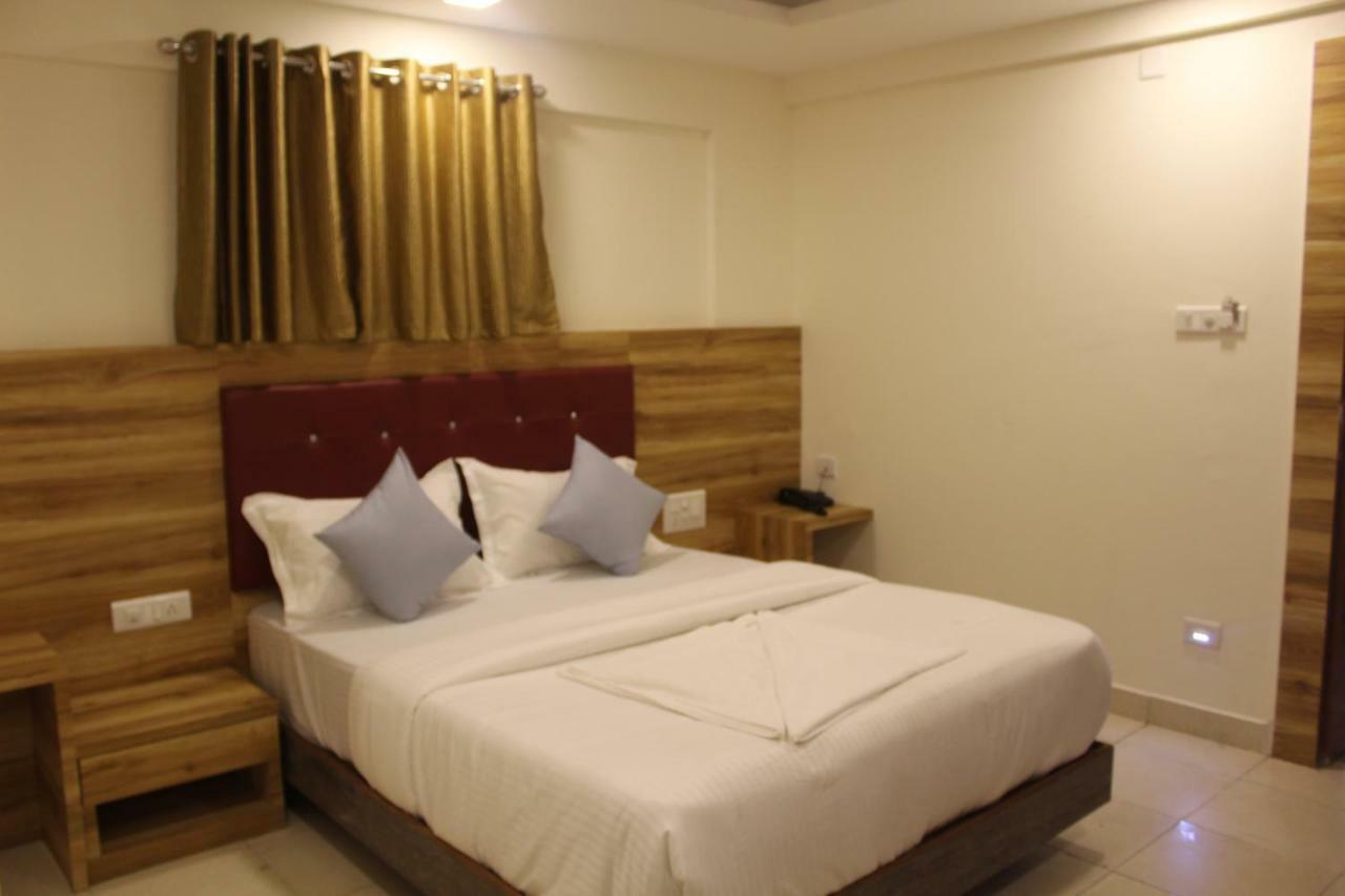 Hotel Ak International Rooms Mangaluru Exterior foto